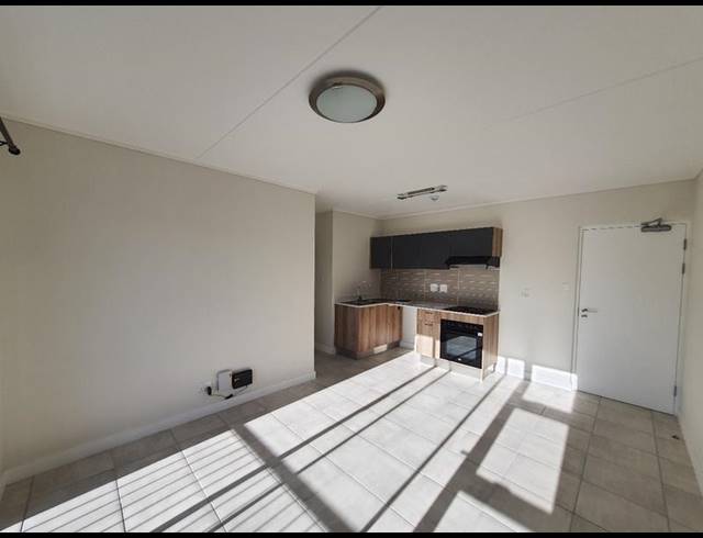 1 BEDROOM PROPERTY TO RENT IN GREENBAY ECO ESTATE